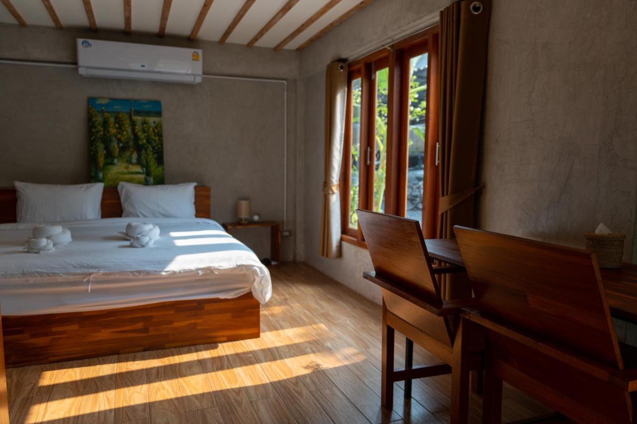 Banmai87 Guest House บ้านไม้87 เกสต์เฮ้าส์ Phranakhonszi Ajutthaja Kültér fotó