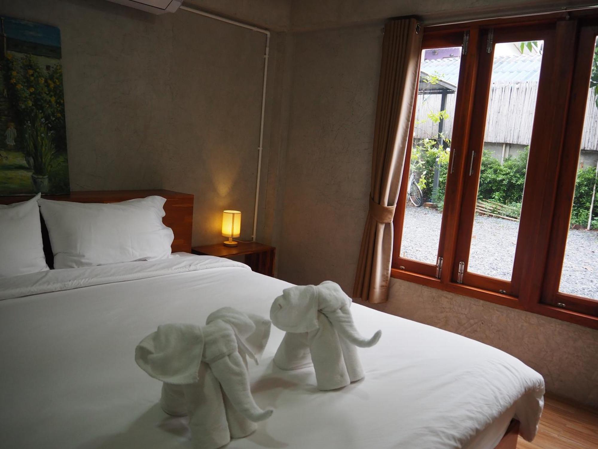 Banmai87 Guest House บ้านไม้87 เกสต์เฮ้าส์ Phranakhonszi Ajutthaja Kültér fotó